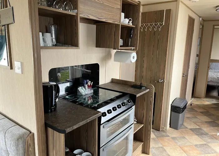 A Fully Equiped Caravan Marton Mere Haven