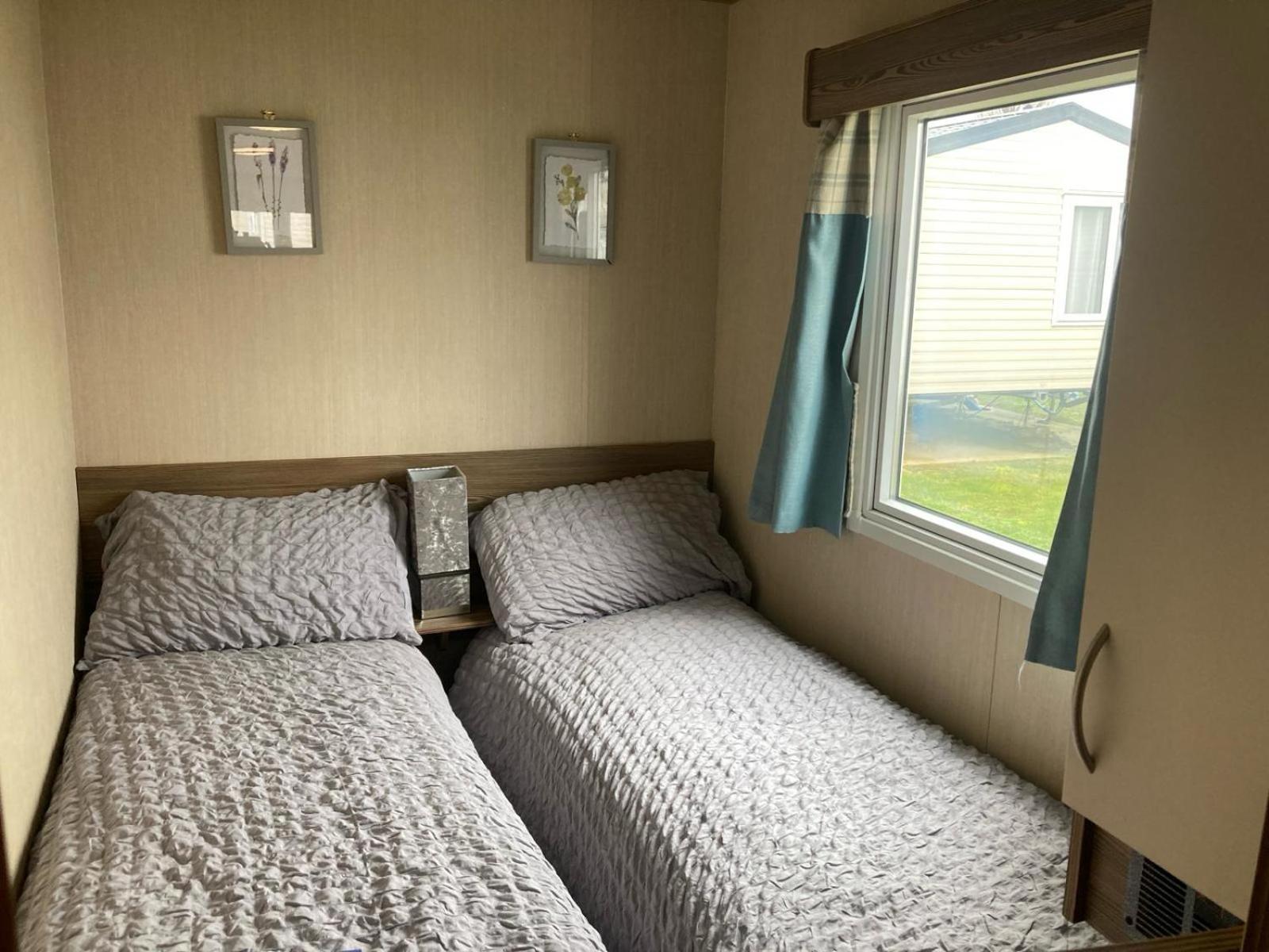 A Fully Equiped Caravan Marton Mere Haven *